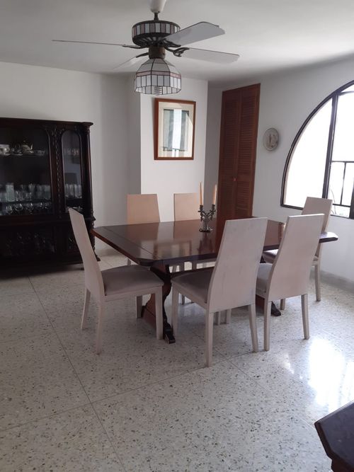 Apartamento de 4 alcobas en venta en Altos Del Prado, Barranquilla, 413 m² · foto 3 de 24