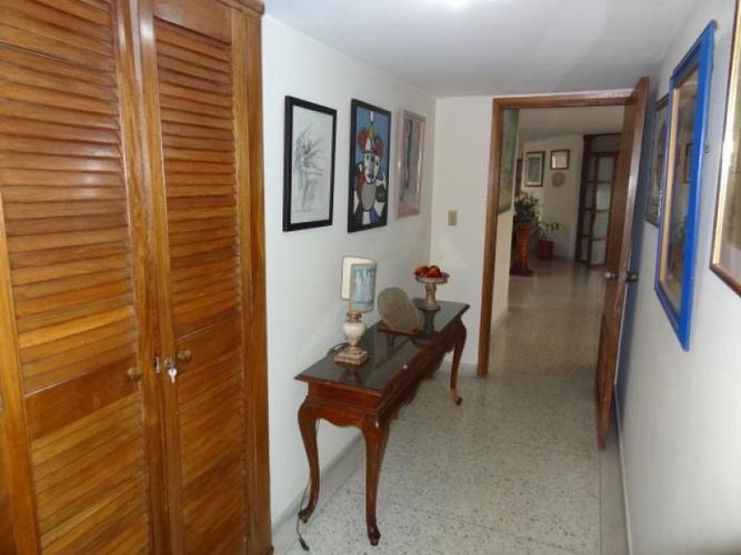 Apartamento de 4 alcobas en venta en Altos Del Prado, Barranquilla, 413 m² · foto 6 de 24