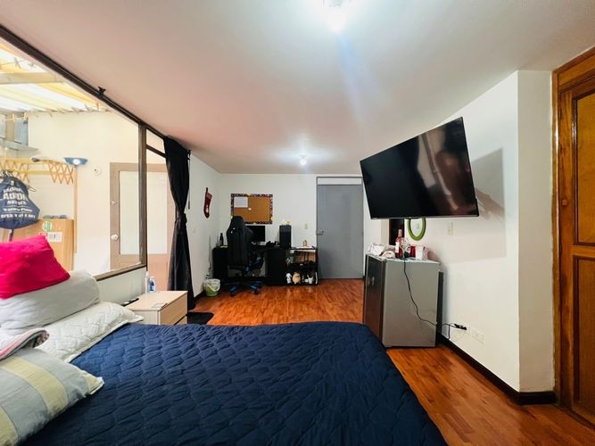 Apartaestudio en venta en Chapinero, Bogotá, 34 m² · foto 2 de 21