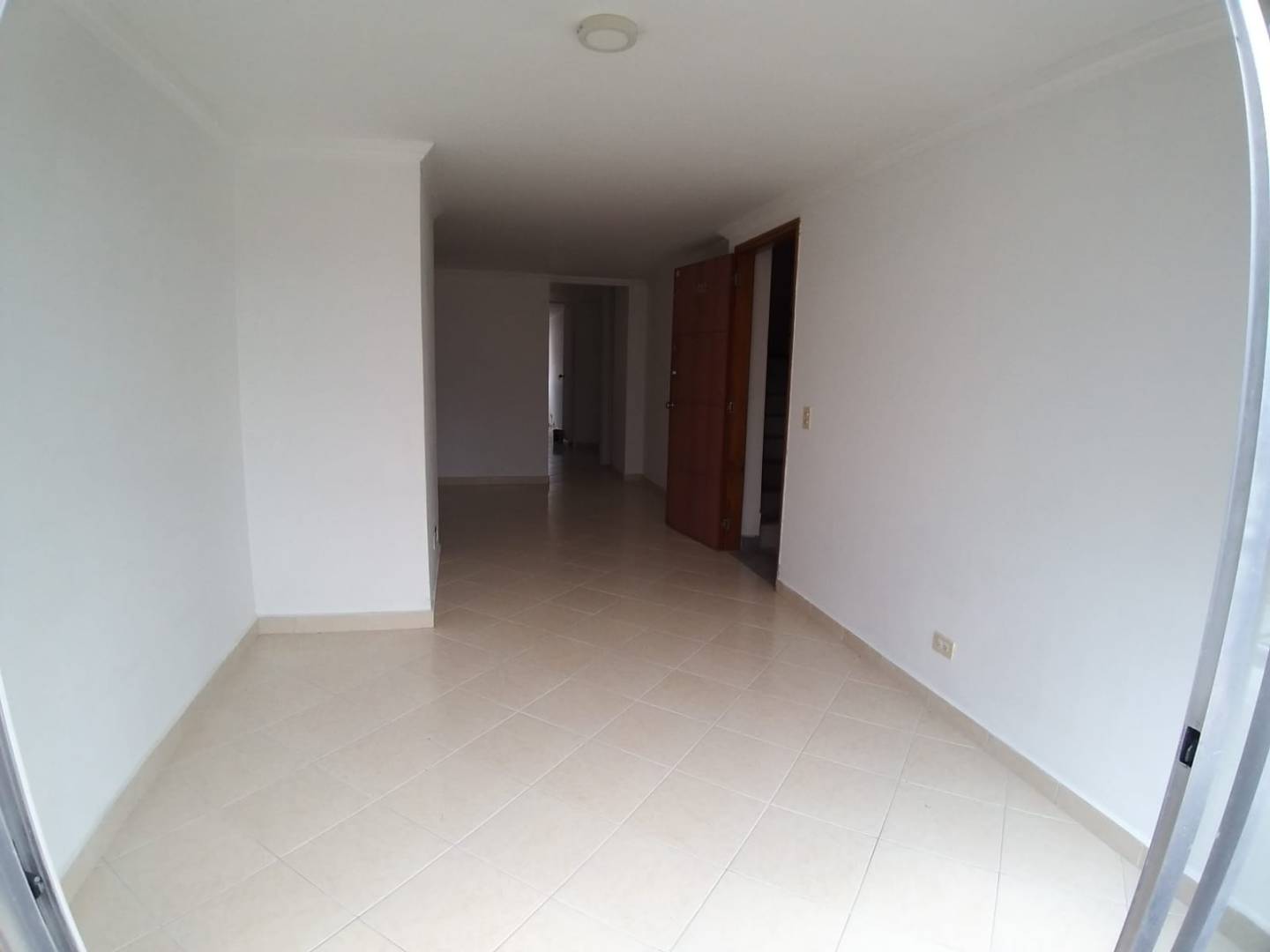 Apartamento en Arriendo. Ref #FRGACA0C