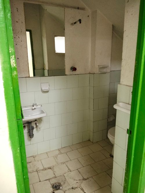 Casa de 10 alcobas en venta en Country Sur, Bogotá, 490 m² · foto 4 de 24