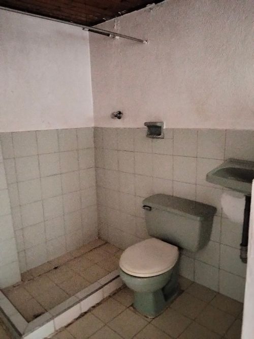 Casa de 10 alcobas en venta en Country Sur, Bogotá, 490 m² · foto 22 de 24