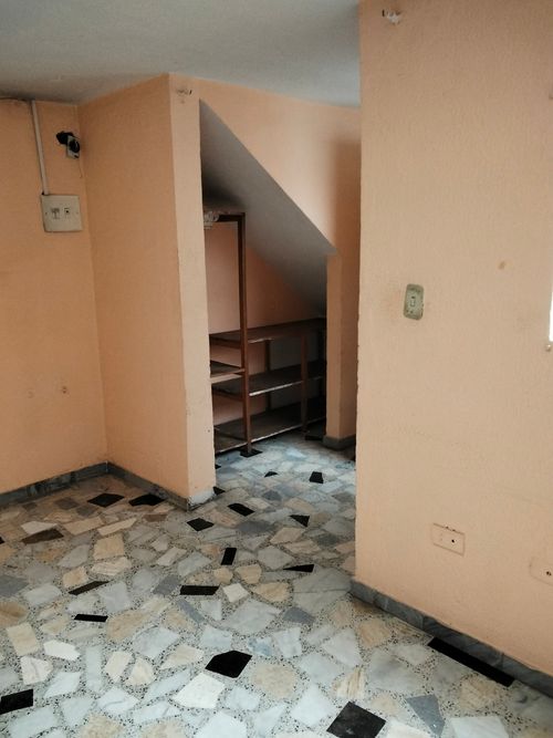 Casa de 10 alcobas en venta en Country Sur, Bogotá, 490 m² · foto 23 de 24