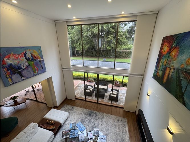 Casa de 4 alcobas en venta en Guaymaral, Bogotá, 480 m² · foto 3 de 24
