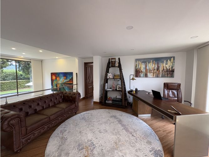 Casa de 4 alcobas en venta en Guaymaral, Bogotá, 480 m² · foto 8 de 24