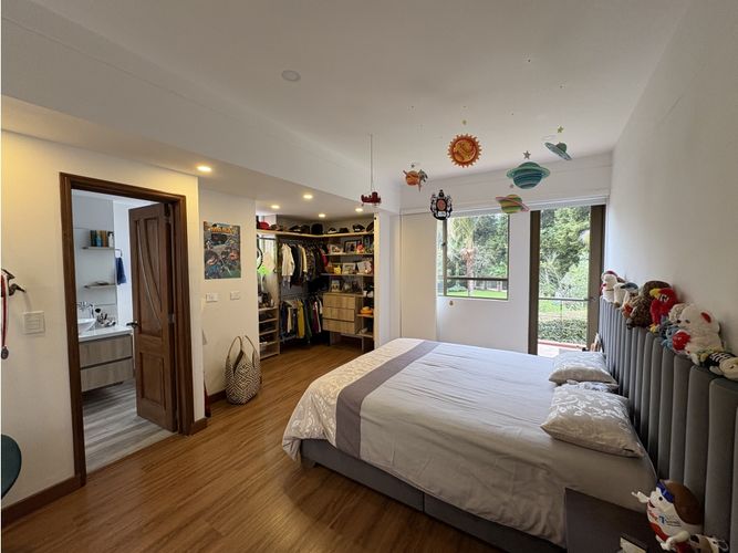 Casa de 4 alcobas en venta en Guaymaral, Bogotá, 480 m² · foto 16 de 24