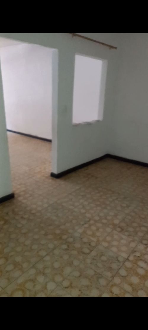 Casa de 4 alcobas en venta en Los Robles, Cali, 160 m² · foto 13 de 21