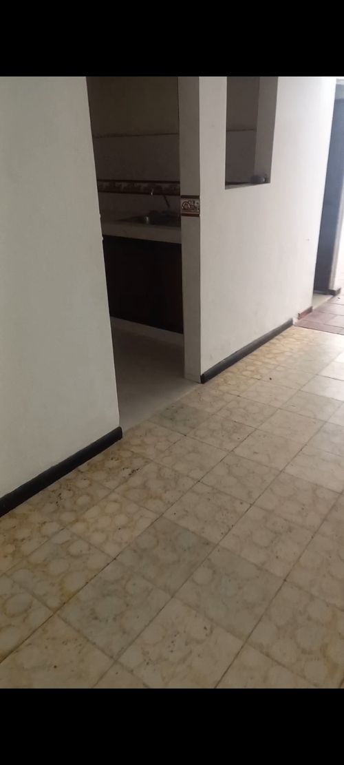Casa de 4 alcobas en venta en Los Robles, Cali, 160 m² · foto 17 de 21