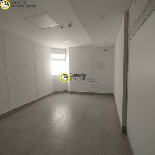 Oficina en arriendo en Casco Antiguo - Floridablanca, Floridablanca, 21 m² · foto 7 de 11
