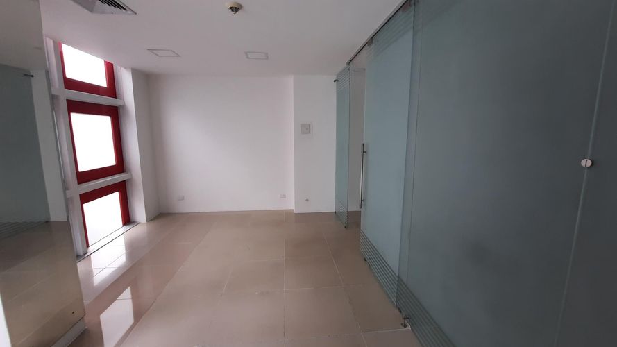 Consultorio en venta en Tequendama, Cali, 43 m² · foto 5 de 17
