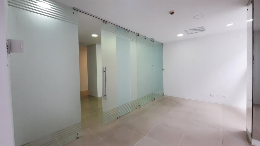 Consultorio en venta en Tequendama, Cali, 43 m² · foto 12 de 17