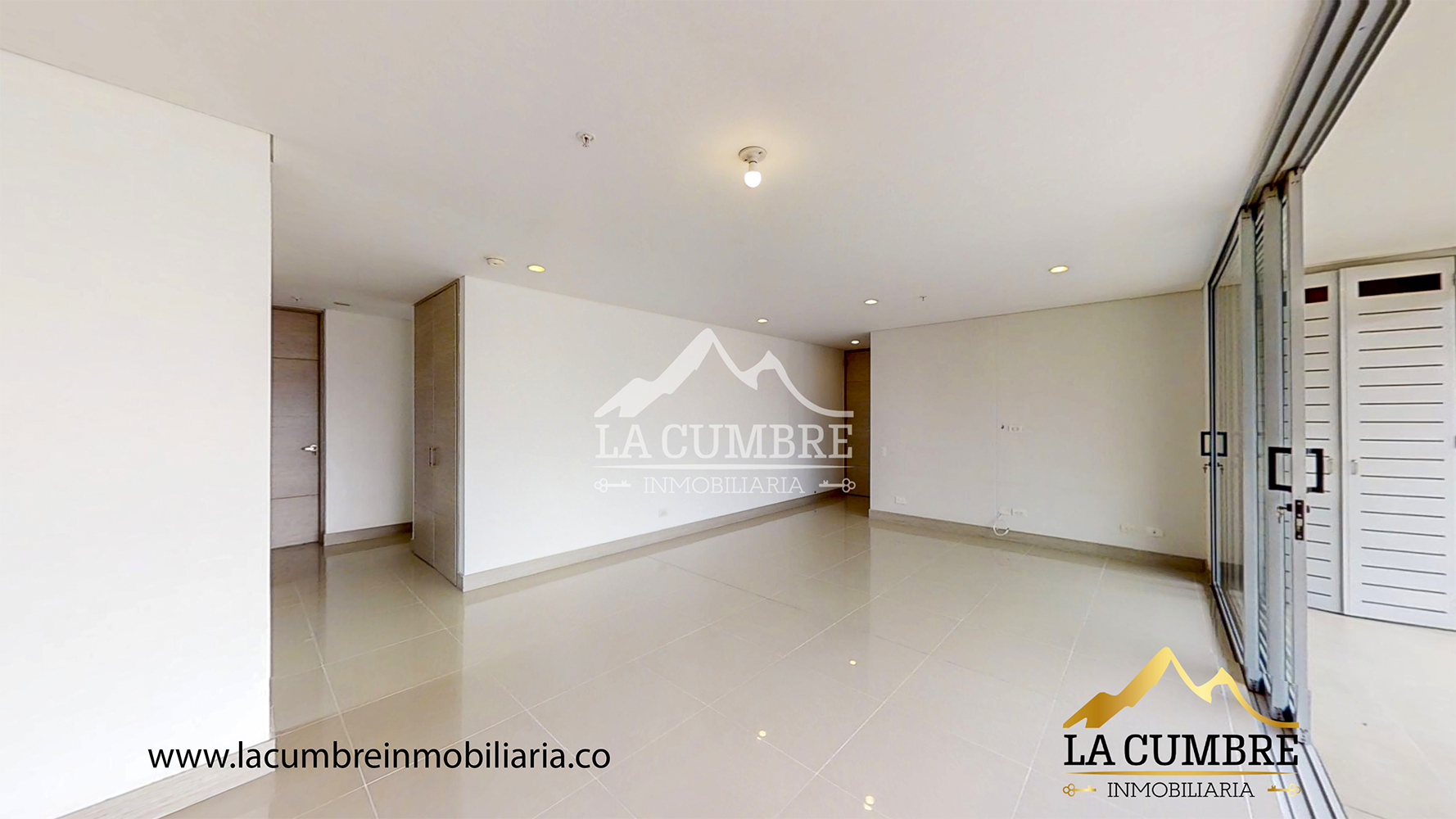 Apartamento en arriendo en Provenza, Medellín · foto 3 de 15