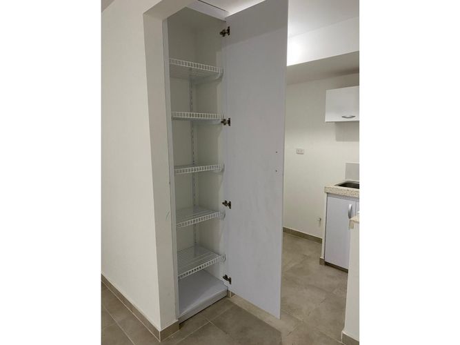 Apartamento de 2 alcobas en venta en El Pedregal, Yumbo, 54 m² · foto 8 de 10