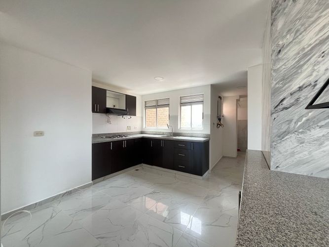 Apartamento de 3 alcobas en venta en Los Colegios, Rionegro, 146 m² · foto 7 de 24