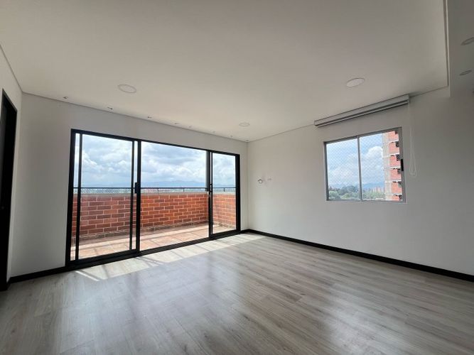 Apartamento de 3 alcobas en venta en Los Colegios, Rionegro, 146 m² · foto 19 de 24