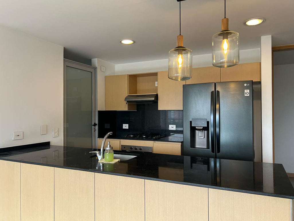 Apartamento en arriendo en Loma Benedictinos, Envigado · foto 10 de 19