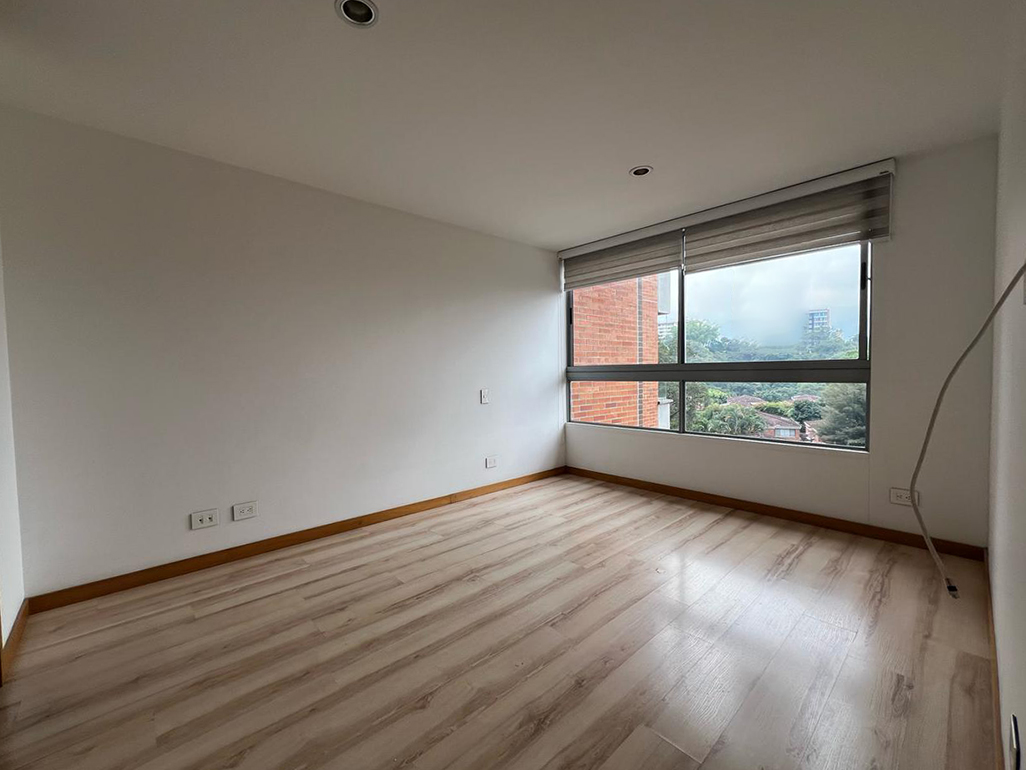 Apartamento en arriendo en Loma Benedictinos, Envigado · foto 13 de 19