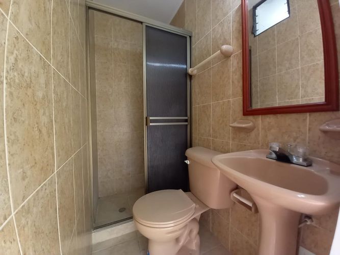 Casa de 5 alcobas en venta en Canaan, Pereira, 348 m² · foto 5 de 24