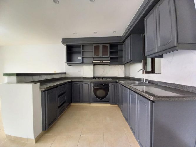 Casa de 5 alcobas en venta en Canaan, Pereira, 348 m² · foto 24 de 24