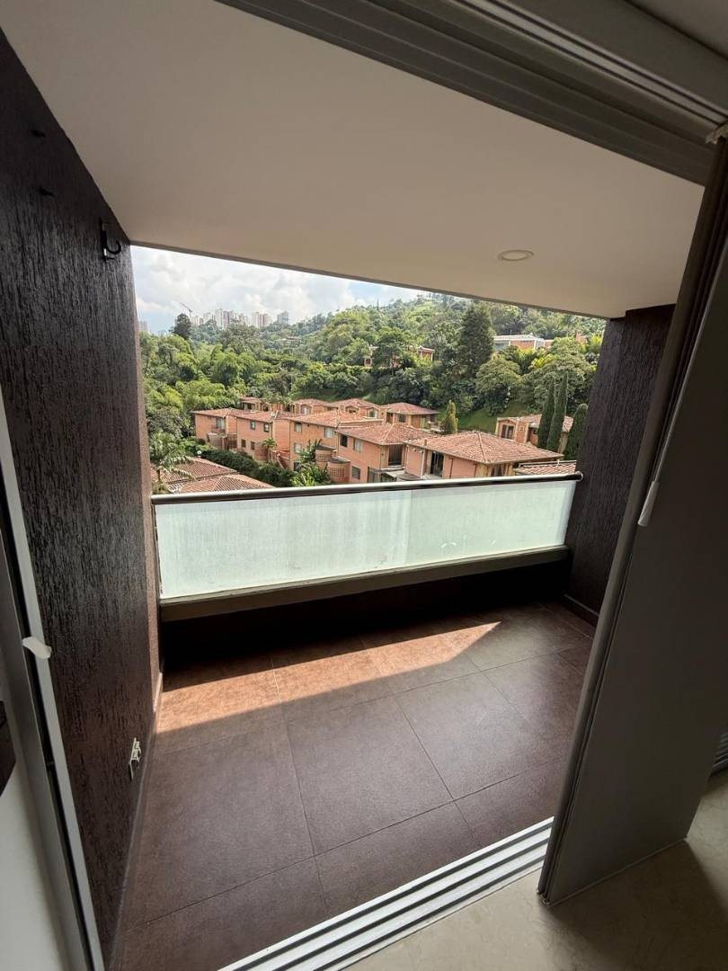 Apartamento en venta en Señorial, Envigado · foto 10 de 15