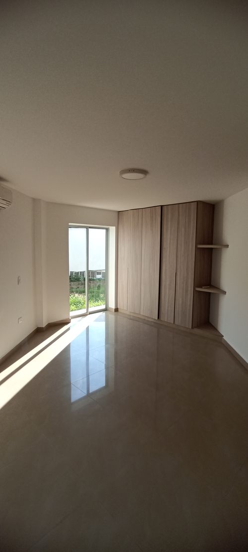 Casa de 6 alcobas en venta en Lagos Del Cacique, Bucaramanga, 1000 m² · foto 6 de 24