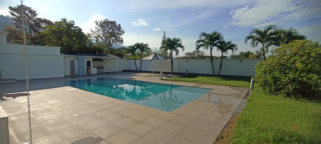 Casa de 6 alcobas en venta en Lagos Del Cacique, Bucaramanga, 1000 m² · foto 17 de 24