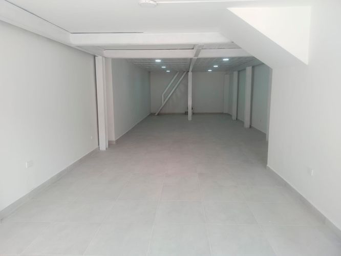 Local en arriendo en Laureles, Medellín, 76 m² · foto 3 de 11