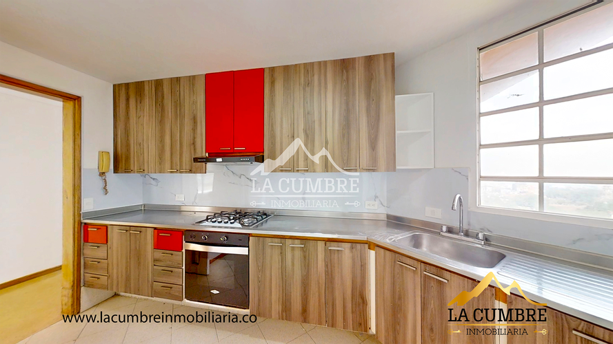 Apartamento de 5 alcobas en arriendo en Los Balsos, Medellín, 146 m² · foto 6 de 13