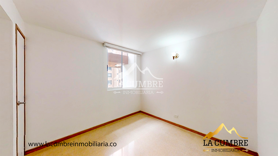 Apartamento de 5 alcobas en arriendo en Los Balsos, Medellín, 146 m² · foto 9 de 13
