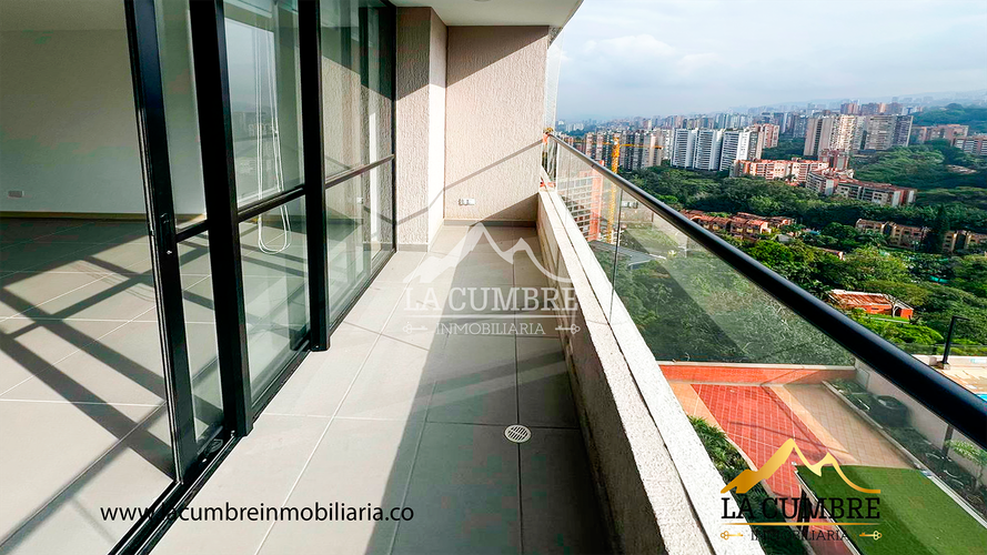 Apartamento de 2 alcobas en arriendo en Loma De Las Brujas, Envigado, 84 m² · foto 4 de 11