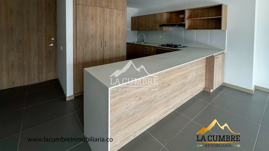 Apartamento de 2 alcobas en arriendo en Loma De Las Brujas, Envigado, 84 m² · foto 6 de 11