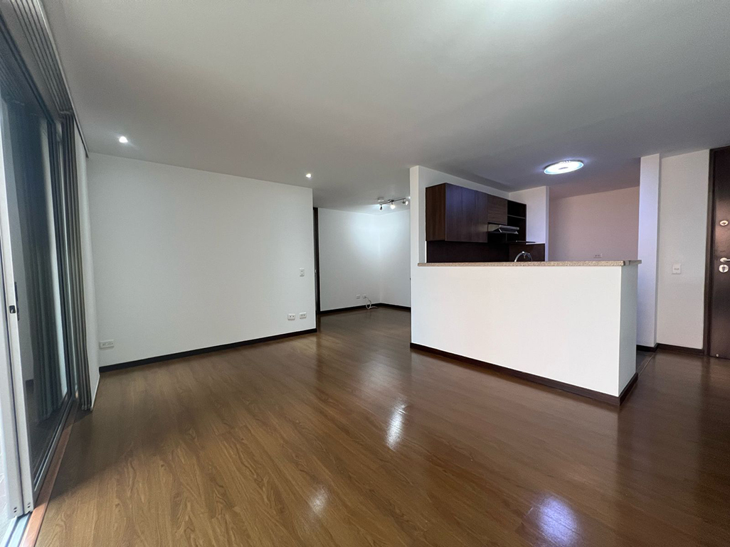 Apartamento en arriendo en Loma El Atravesado, Envigado · foto 3 de 16