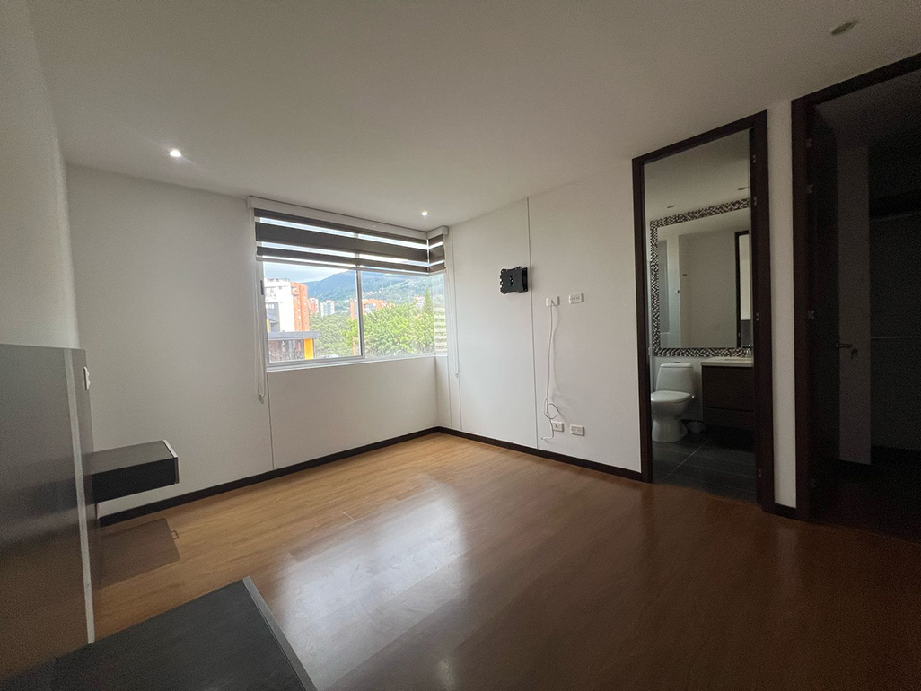 Apartamento en arriendo en Loma El Atravesado, Envigado · foto 9 de 16