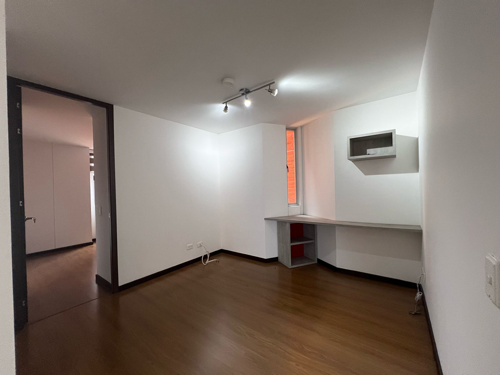 Apartamento en arriendo en Loma El Atravesado, Envigado · foto 10 de 16
