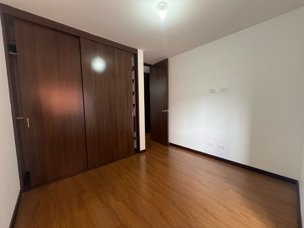 Apartamento en arriendo en Loma El Atravesado, Envigado · foto 14 de 16