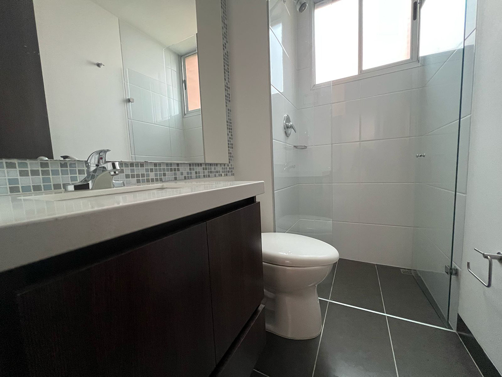 Apartamento en arriendo en Loma El Atravesado, Envigado · foto 16 de 16