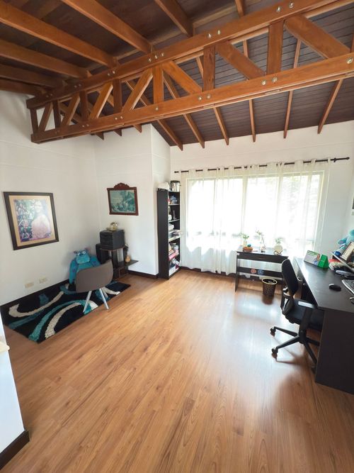 Casa de 5 alcobas en venta en Cañaveralejo, Sabaneta, 296 m² · foto 6 de 12