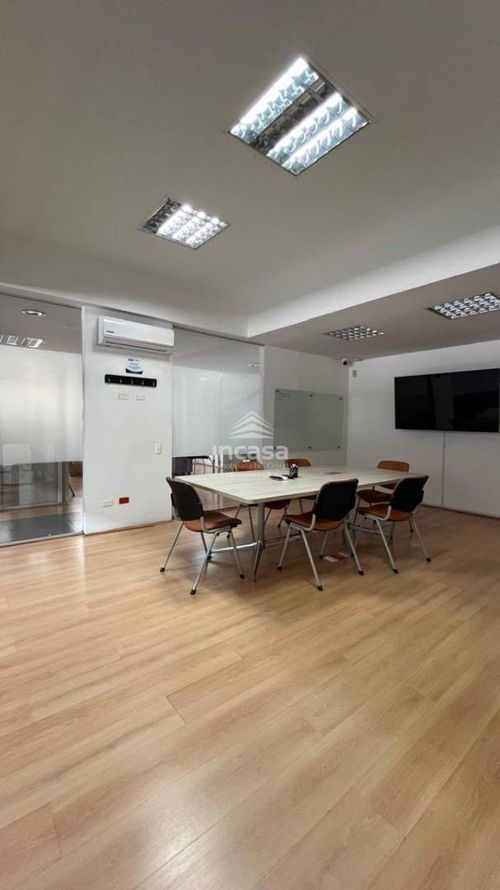 Oficina en venta en Alameda, Cali, 346 m² · foto 24 de 24
