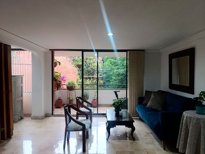 Apartamento de 3 alcobas en venta en El Poblado, Medellín, 144 m² · foto 4 de 20