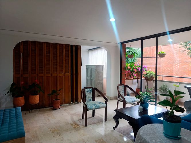 Apartamento de 3 alcobas en venta en El Poblado, Medellín, 144 m² · foto 6 de 20