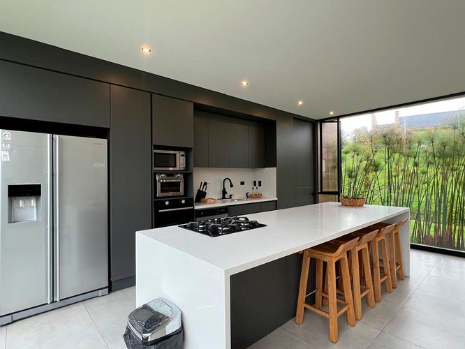 Casa de 3 alcobas en venta en Las Palmas, Envigado, 350 m² · foto 6 de 19