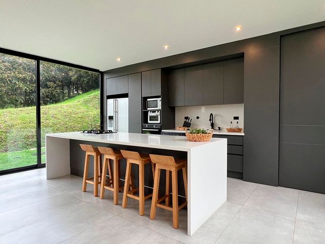 Casa de 3 alcobas en venta en Las Palmas, Envigado, 350 m² · foto 7 de 19