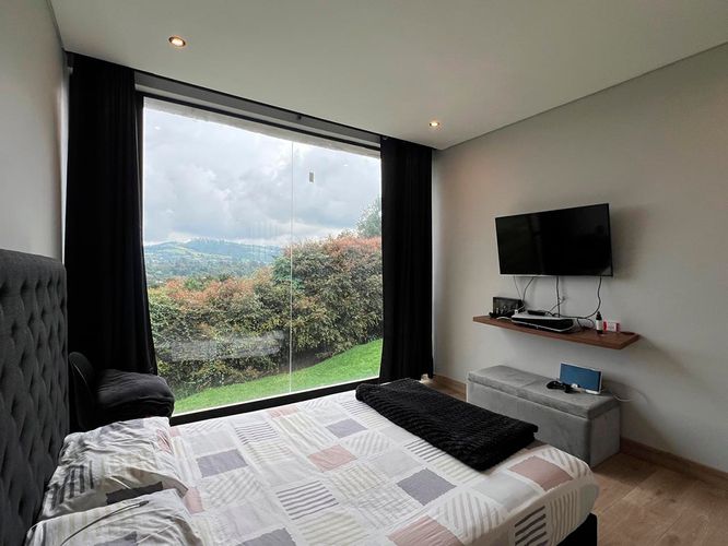 Casa de 3 alcobas en venta en Las Palmas, Envigado, 350 m² · foto 14 de 19