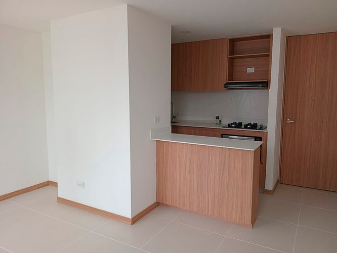 Apartamento de 3 alcobas en arriendo en Vegas De La Doctora, Sabaneta, 68 m² · foto 3 de 19
