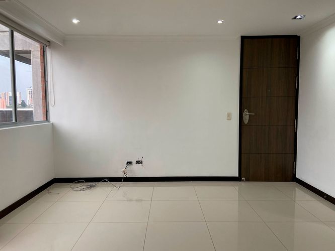 Apartamento de 3 alcobas en arriendo en San Jose, Sabaneta, 96 m² · foto 6 de 18