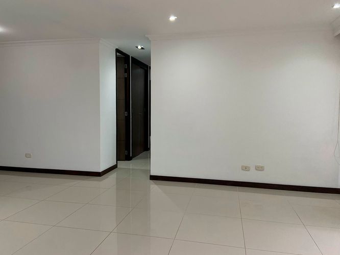 Apartamento de 3 alcobas en arriendo en San Jose, Sabaneta, 96 m² · foto 7 de 18