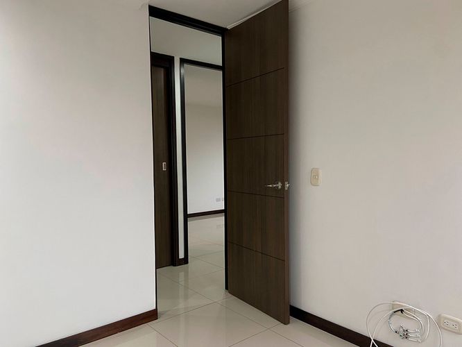 Apartamento de 3 alcobas en arriendo en San Jose, Sabaneta, 96 m² · foto 11 de 18