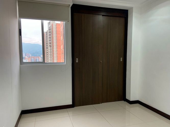 Apartamento de 3 alcobas en arriendo en San Jose, Sabaneta, 96 m² · foto 16 de 18