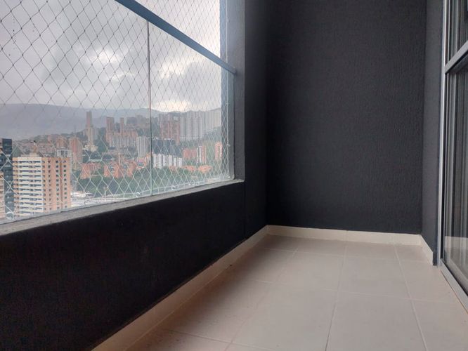 Apartamento de 2 alcobas en arriendo en El Poblado, Medellín, 79 m² · foto 16 de 16
