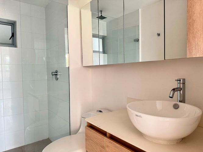 Apartamento de 2 alcobas en arriendo en El Poblado, Medellín, 94 m² · foto 13 de 14